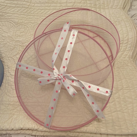 Set of two mesh storage rounds - Picture 3 of 11